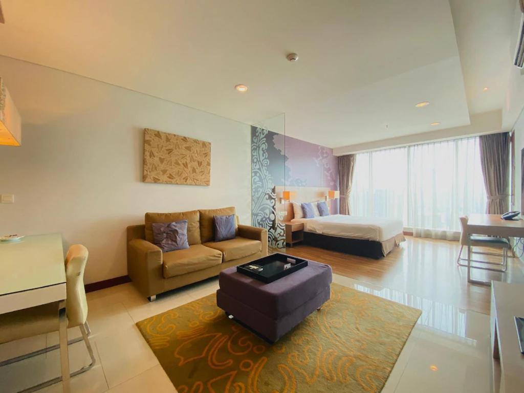 The H Tower Rasuna Suites Kuningan Jakarta By Villaloka Екстер'єр фото