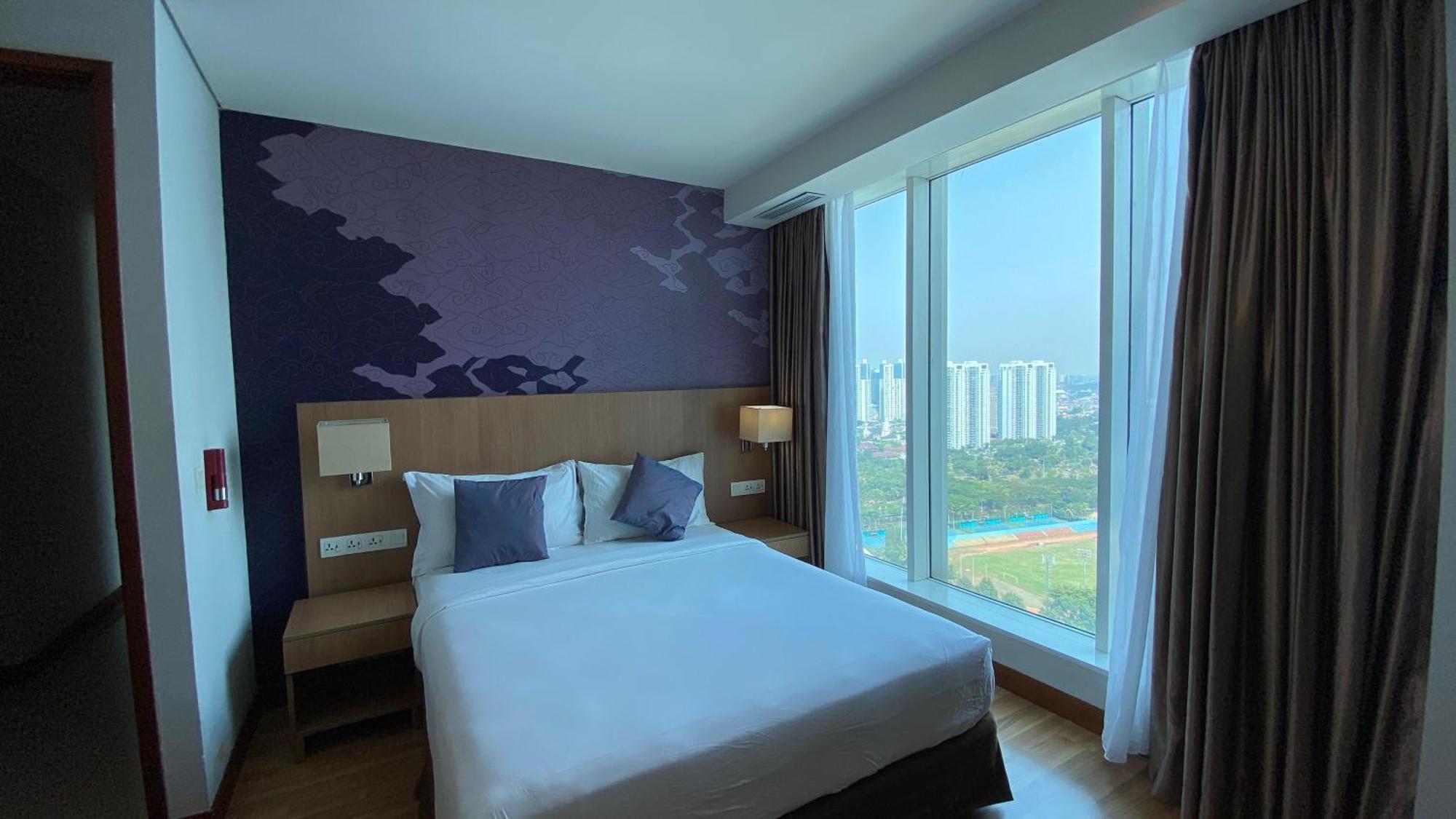 The H Tower Rasuna Suites Kuningan Jakarta By Villaloka Екстер'єр фото